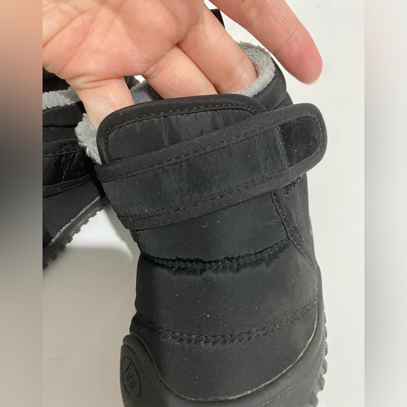 2 Pairs- Baby Winter Shoes - Picture 12 of 15